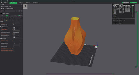 Modern Vase – plná vlnitá váza