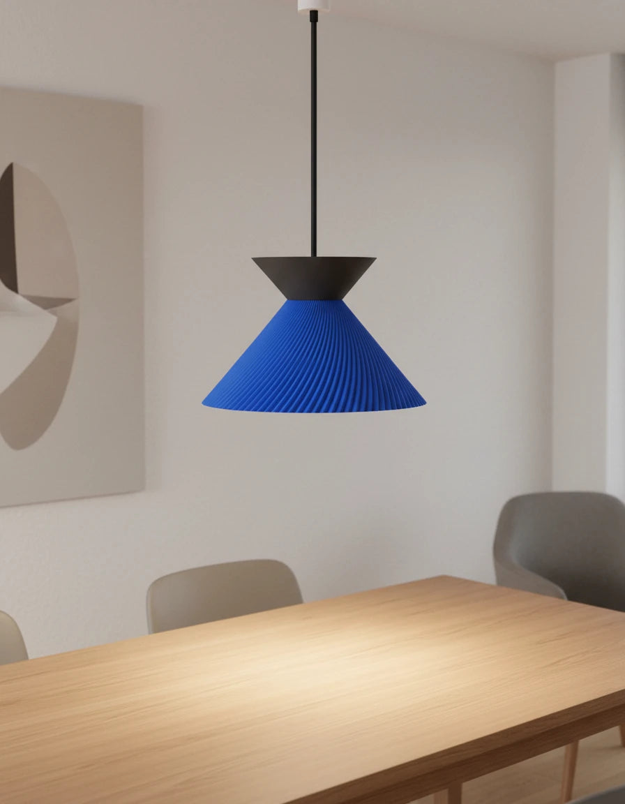 Závesná lampa Konika