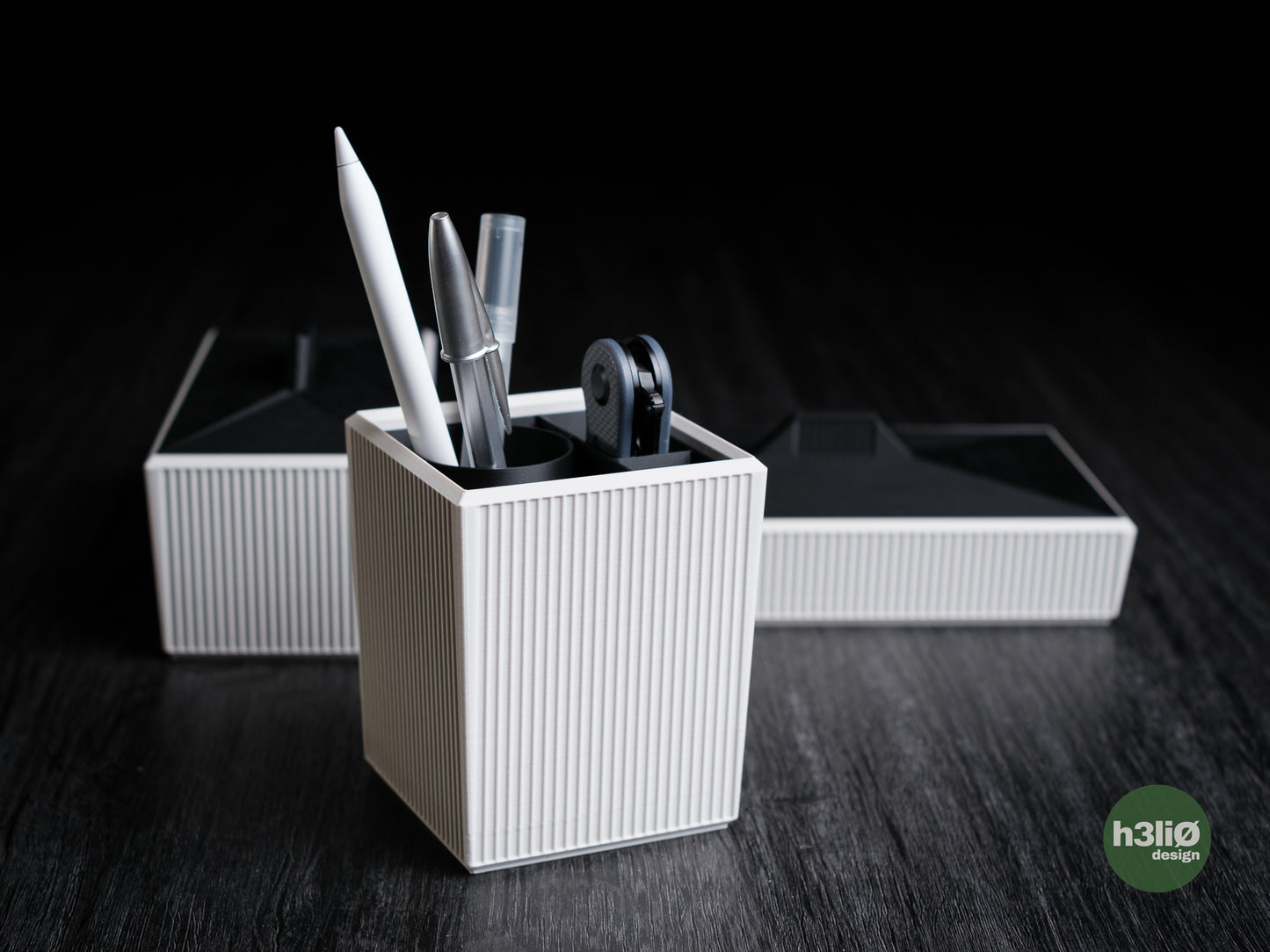 clarit • pen holder