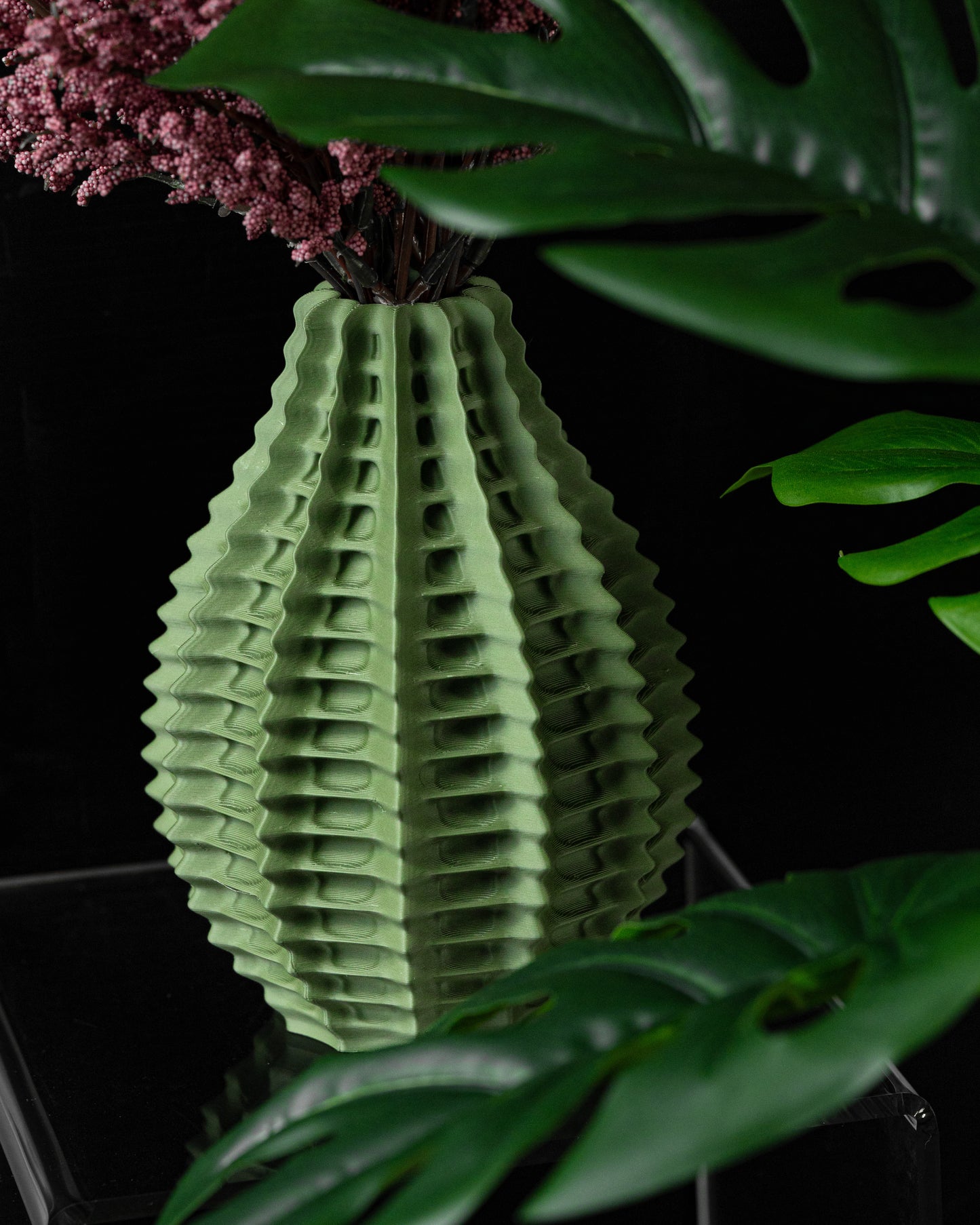Váza Ribbed