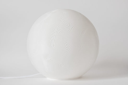 Landscape Sculpted Lamp – organická 3D lampa LEORA od Printhia, pohľad 2