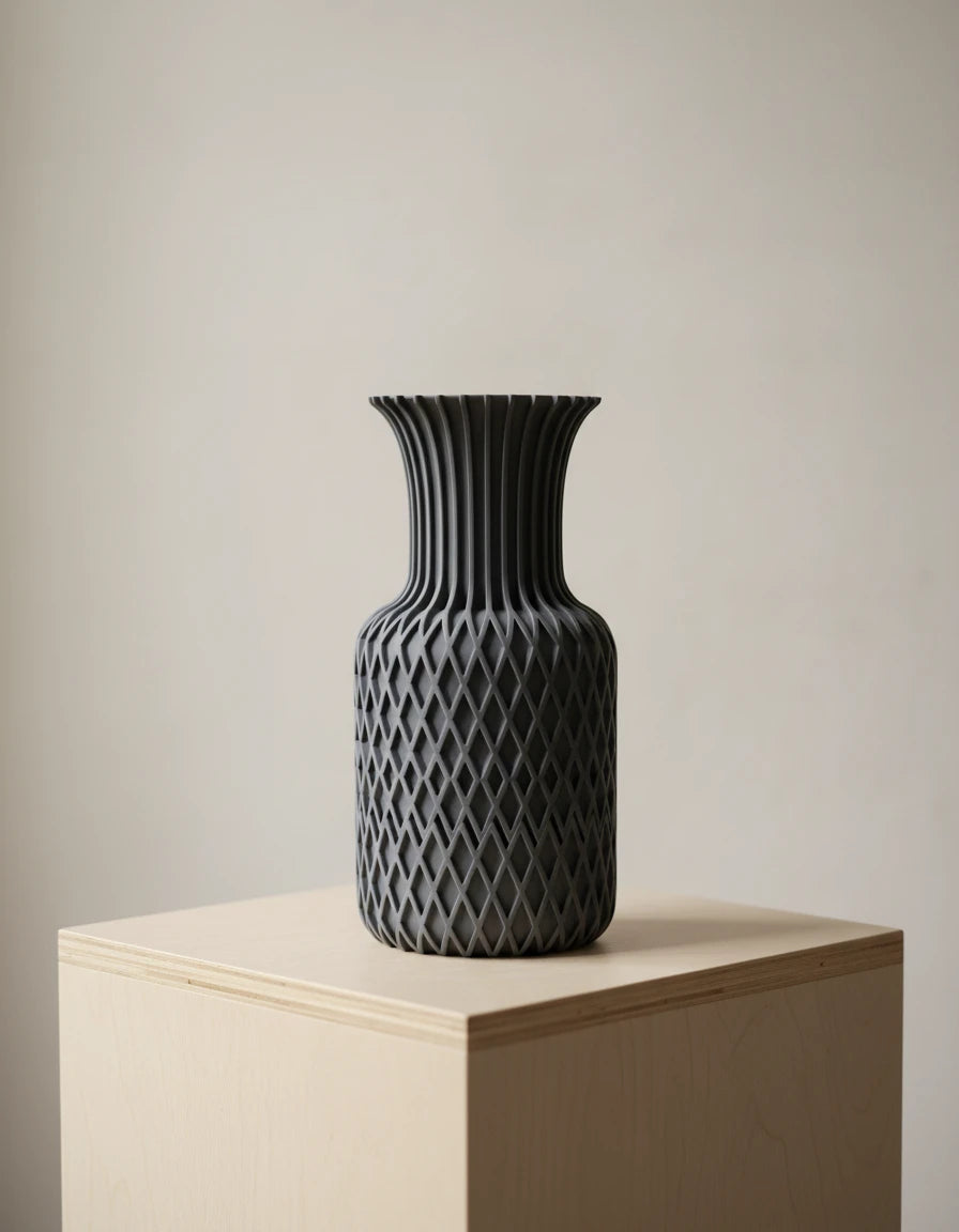 juno • vase