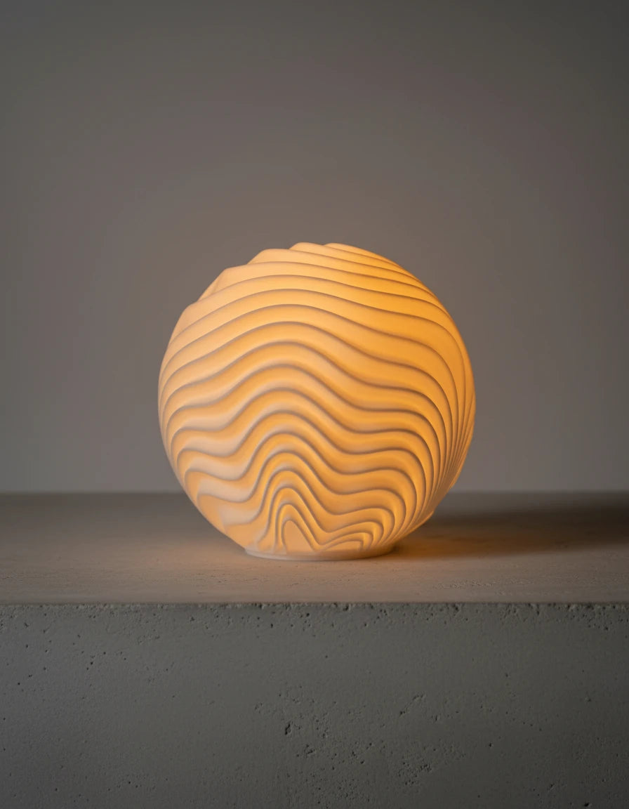 Leora Dune Sphere Lampa – organická 3D lampa LEORA od Printhia, pohľad 1