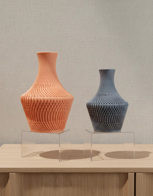 lucid · vase