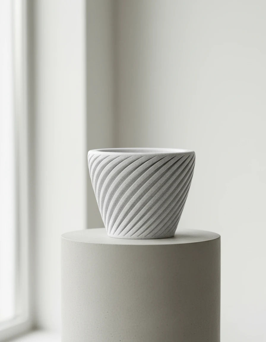leiria • planter
