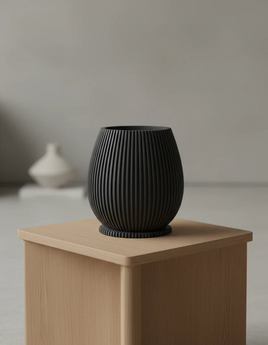 planter with vertical pattern