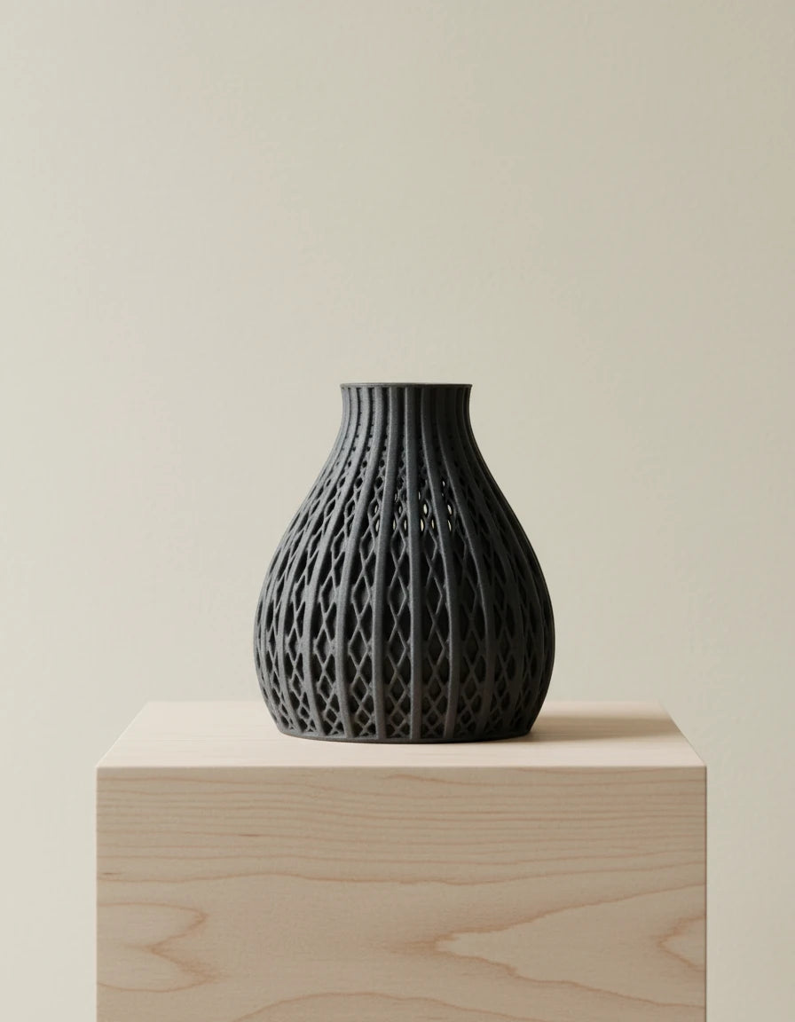 perpetuo • vase