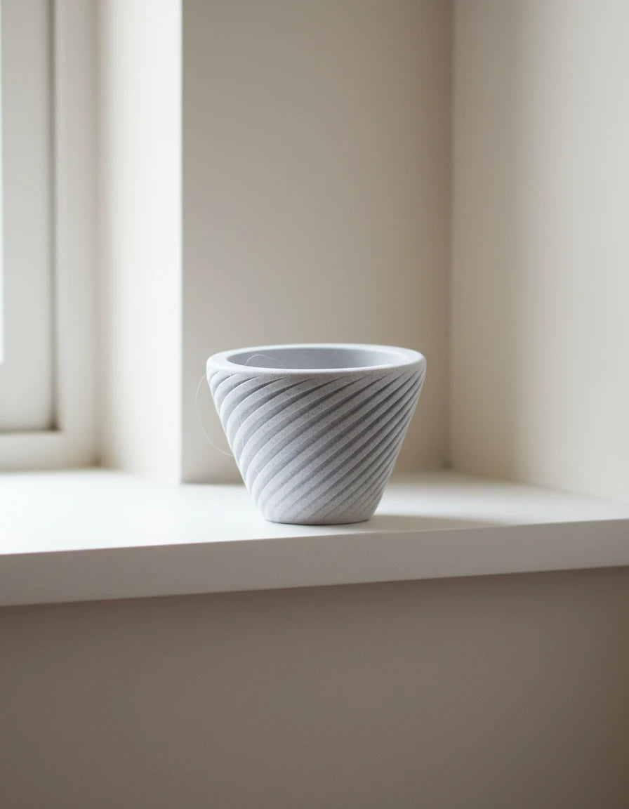 leiria • planter