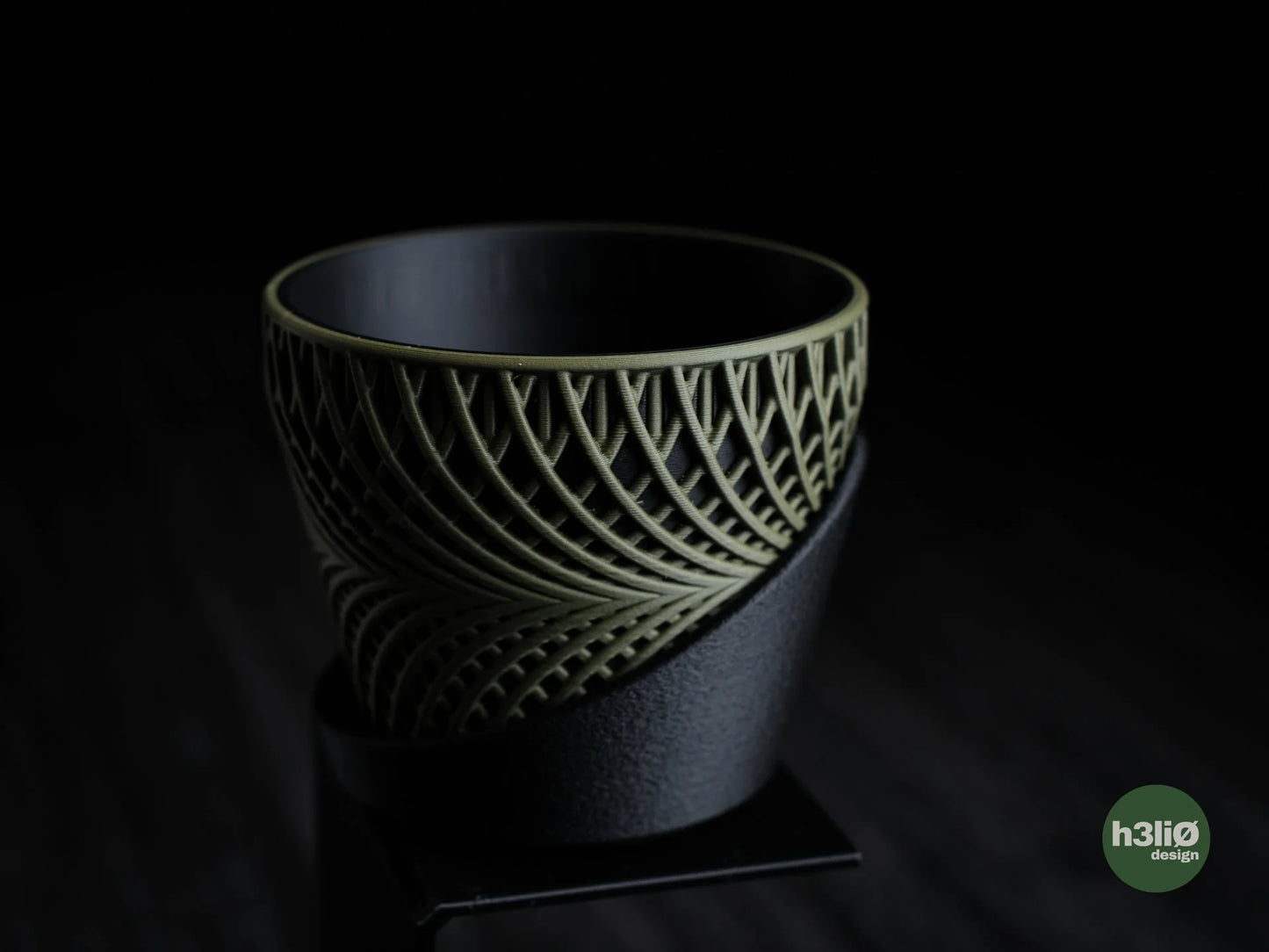 adrift • planter