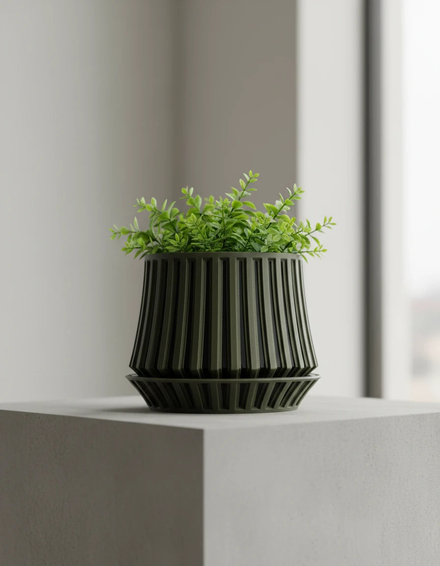 echoic · planter