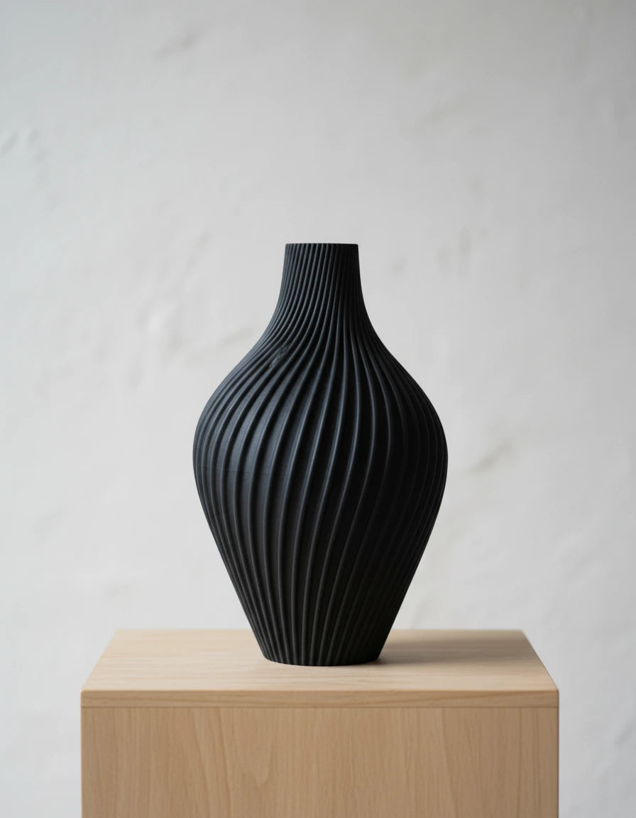 pinn • vase