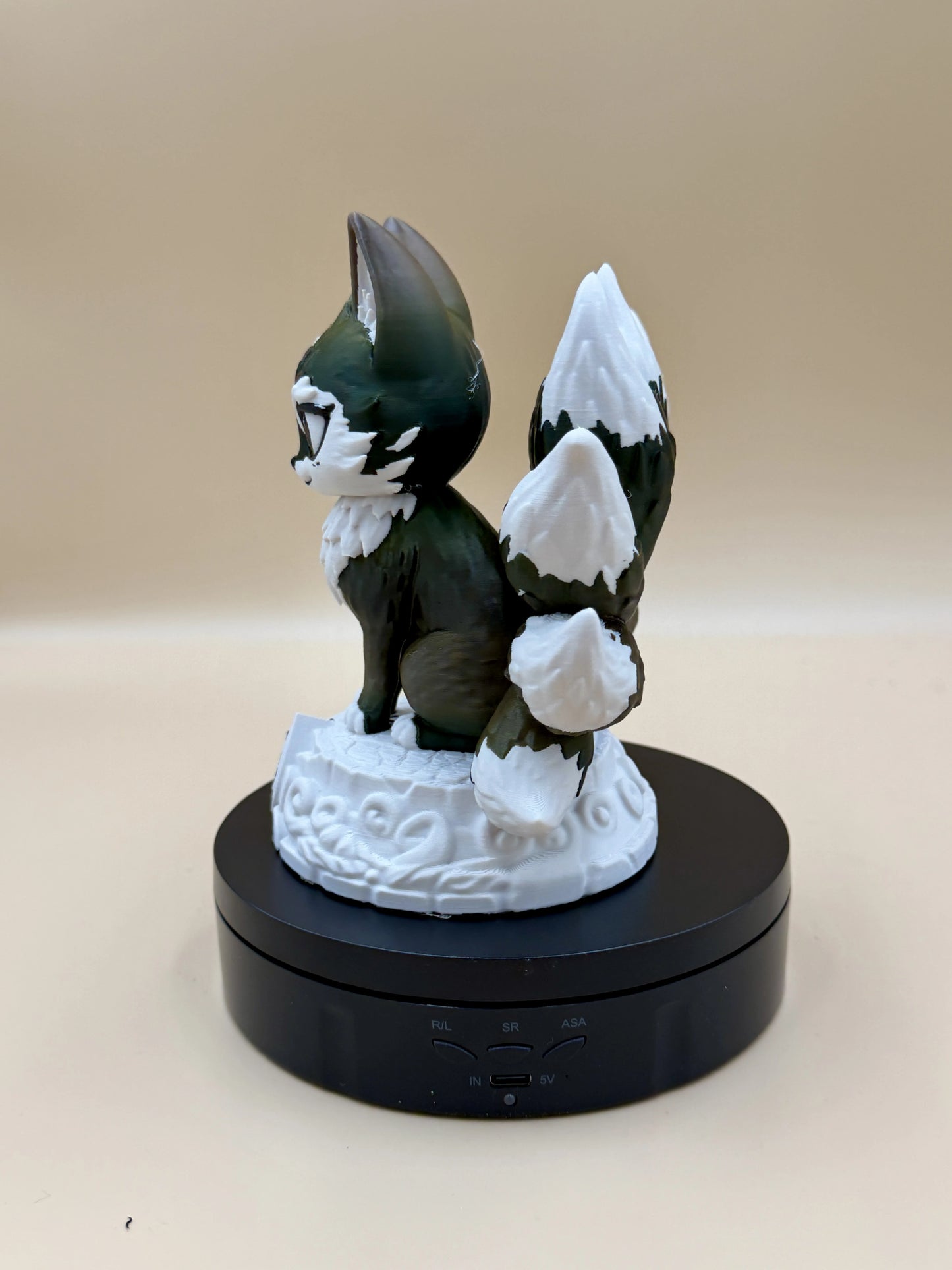 Kitsune Emerald Spirit – deväťchvostá líška