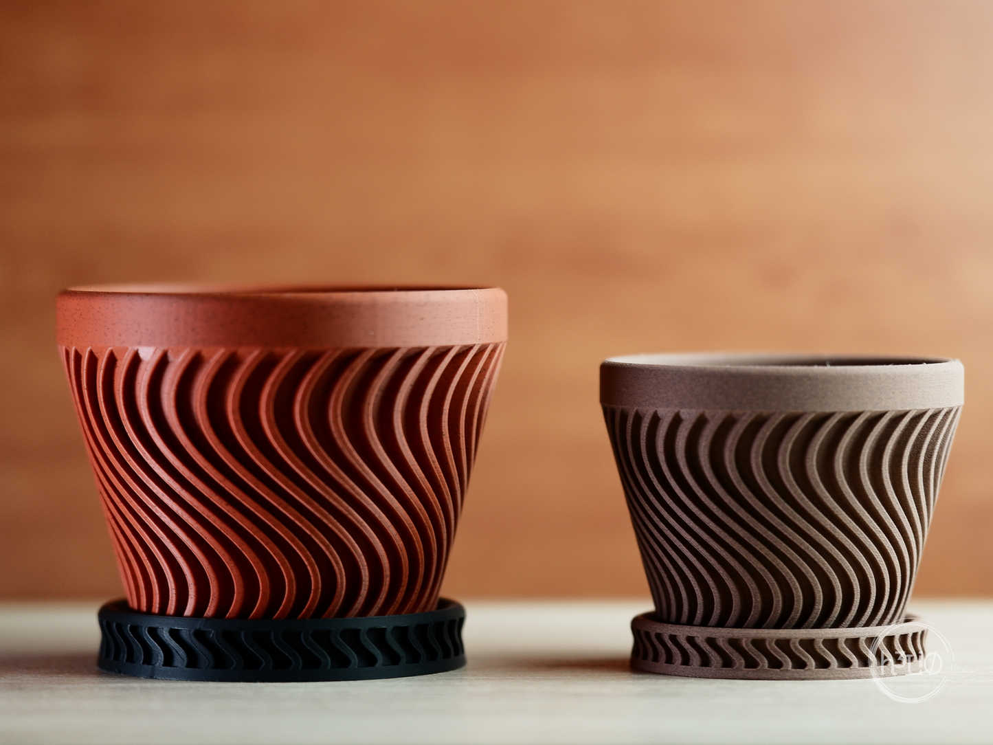 axis · pot with plate