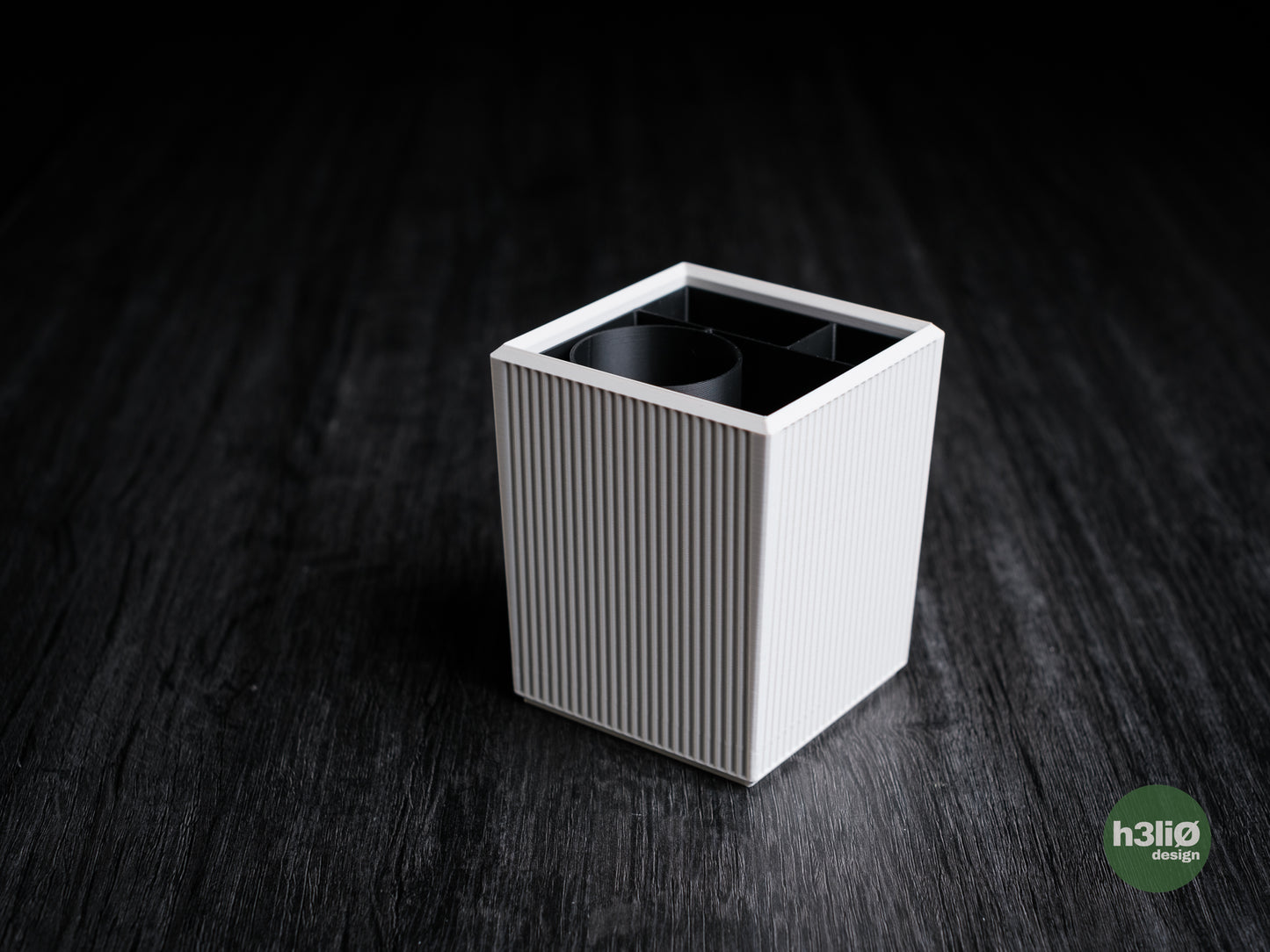 clarit • pen holder