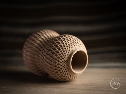 facet · vase
