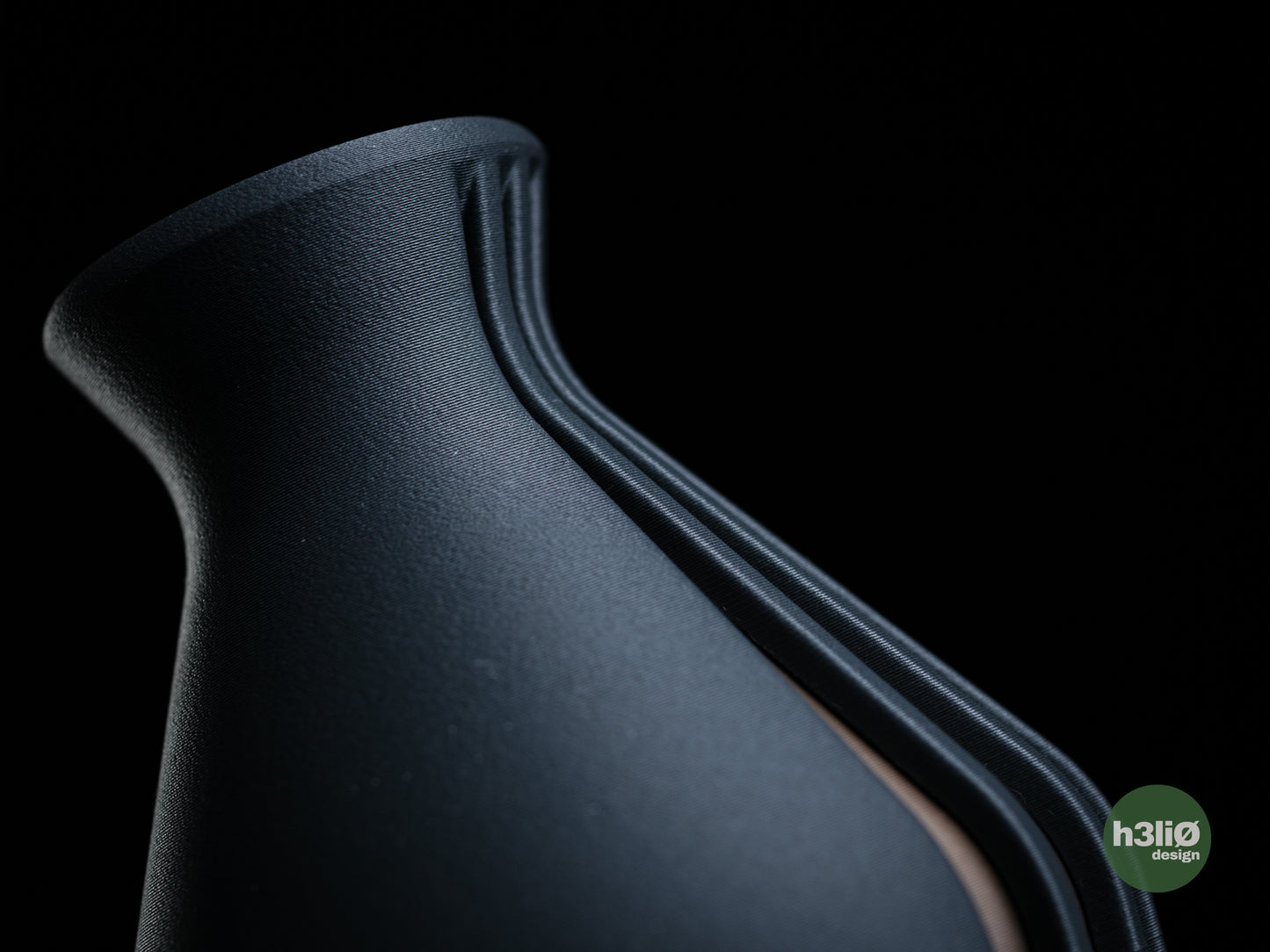 evora • vase