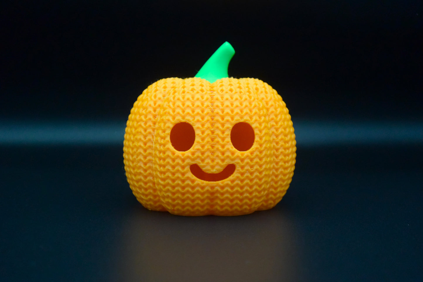 Pletená halloweenska tekvica Jack-O-Lantern