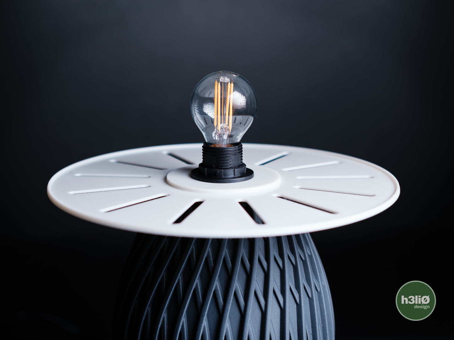 lucent · lamp