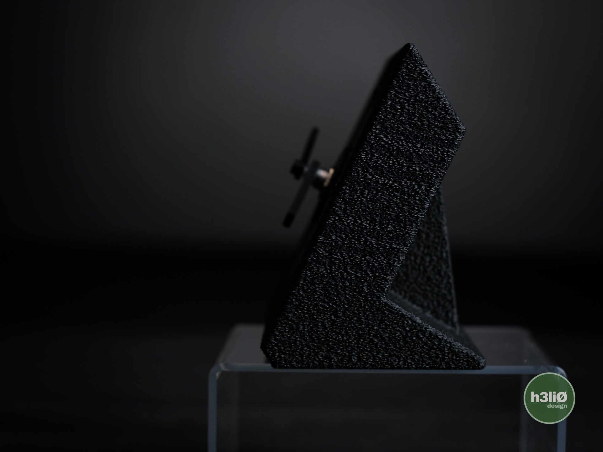 vexel · desk clock