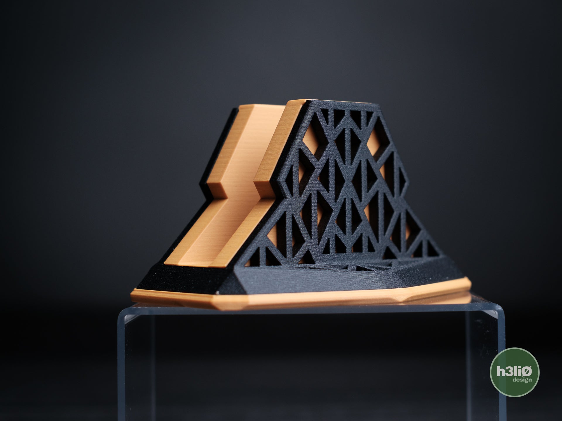 rift · laptop stand