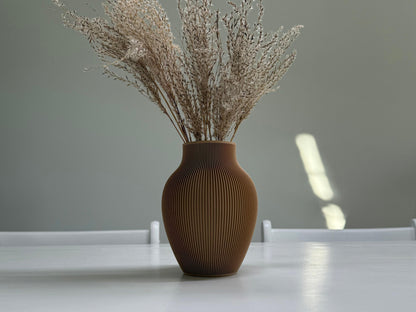Tayo Japandi Vase