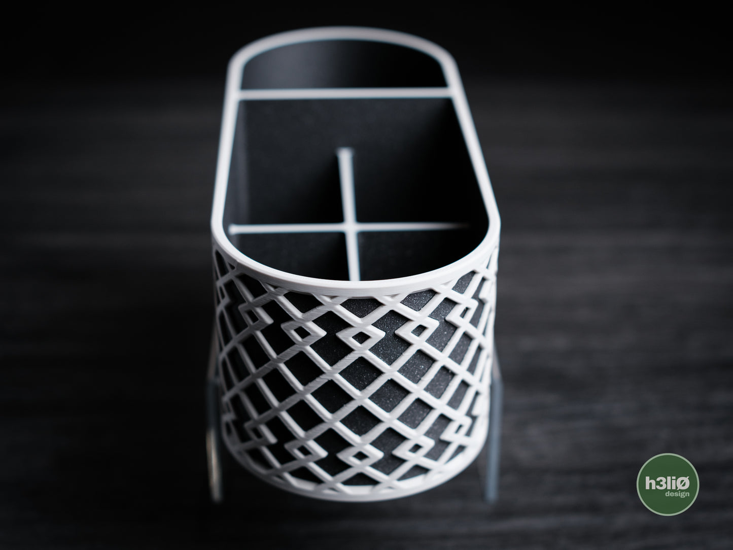 axora · organiser