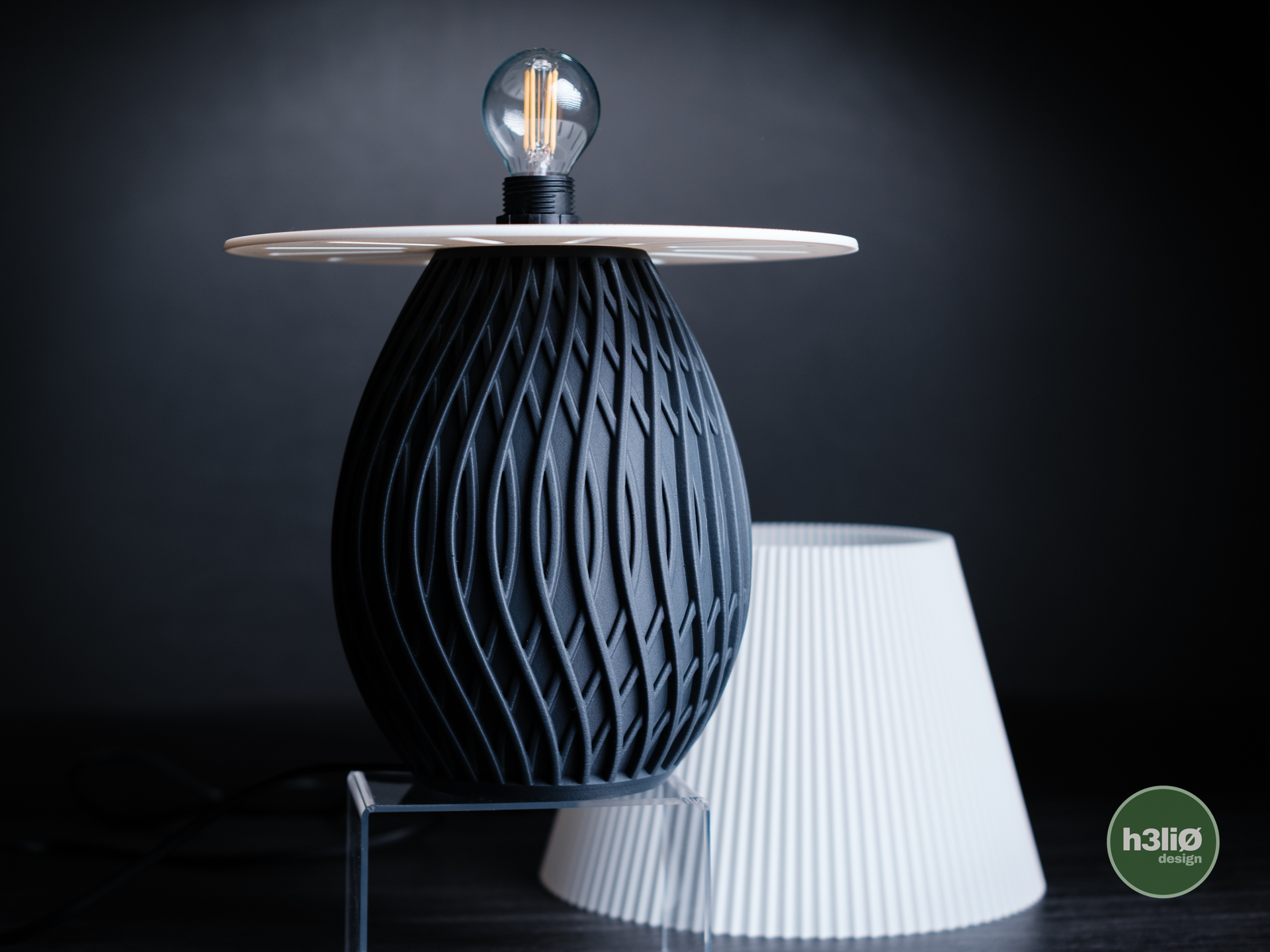 lucent · lamp