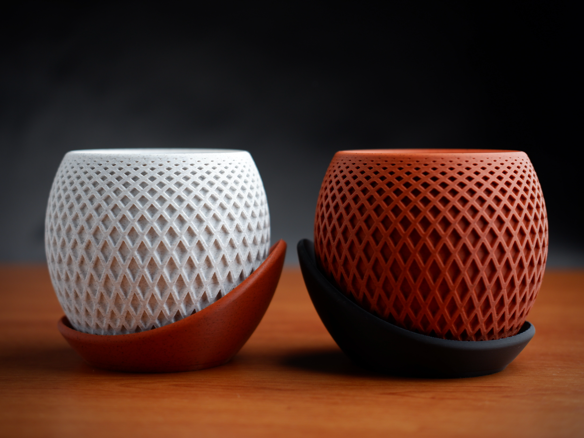polygon planter · wrap around plate