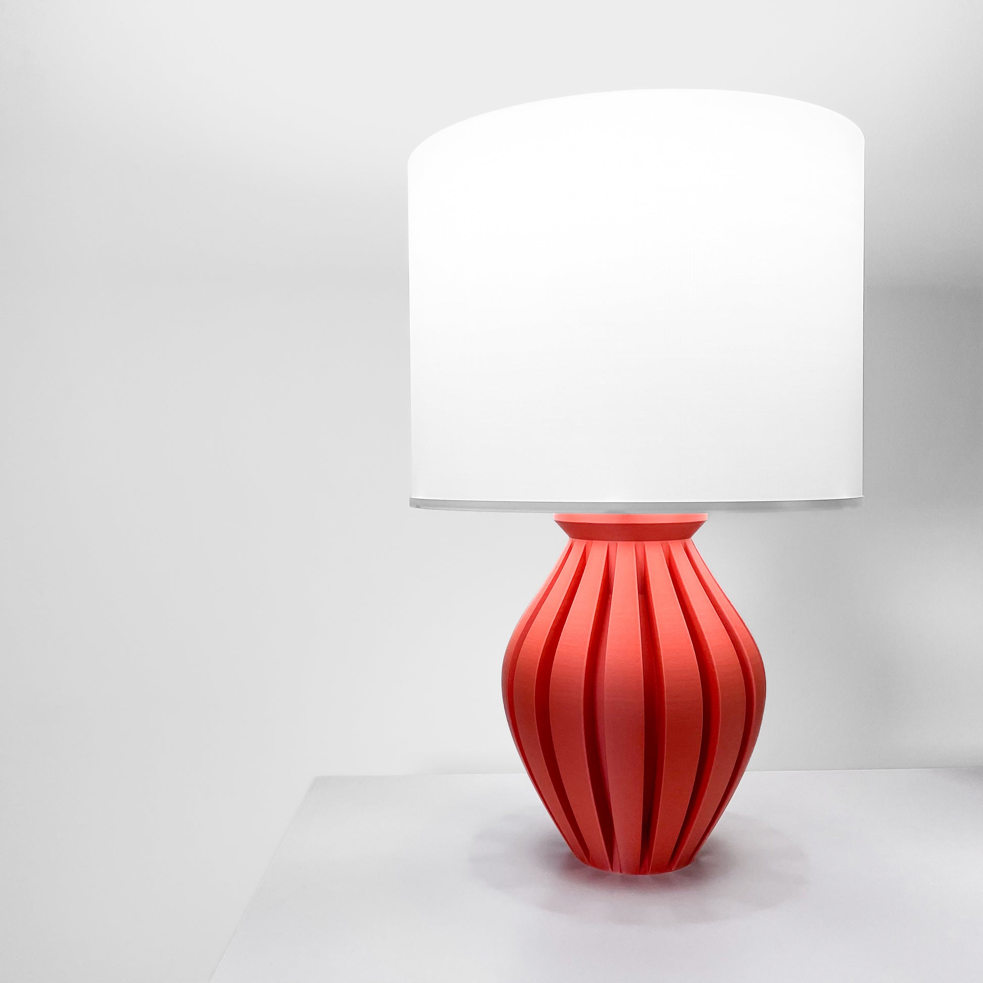 Lampa Okomi