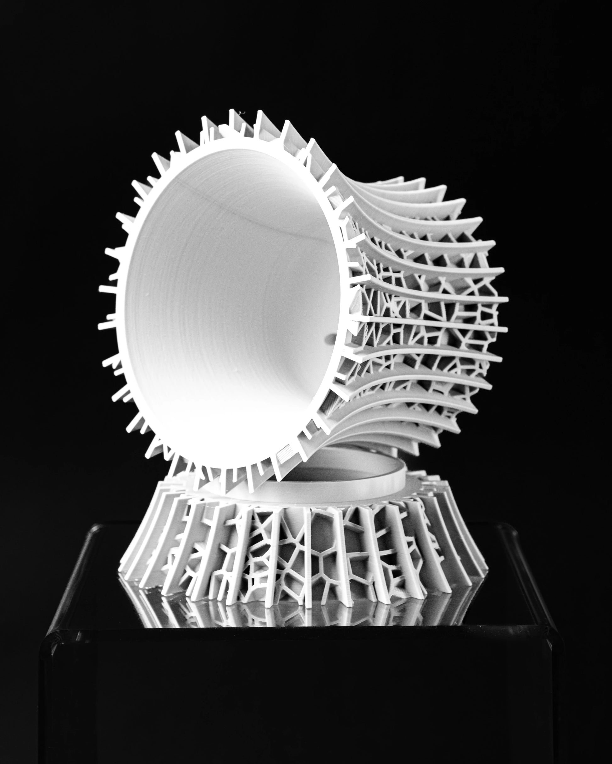 Kvetináč 010