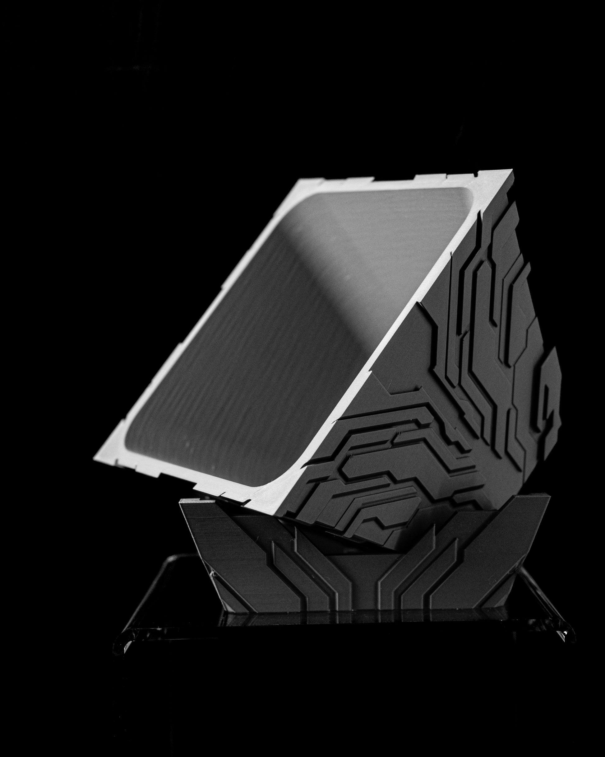 Kvetináč Uplink