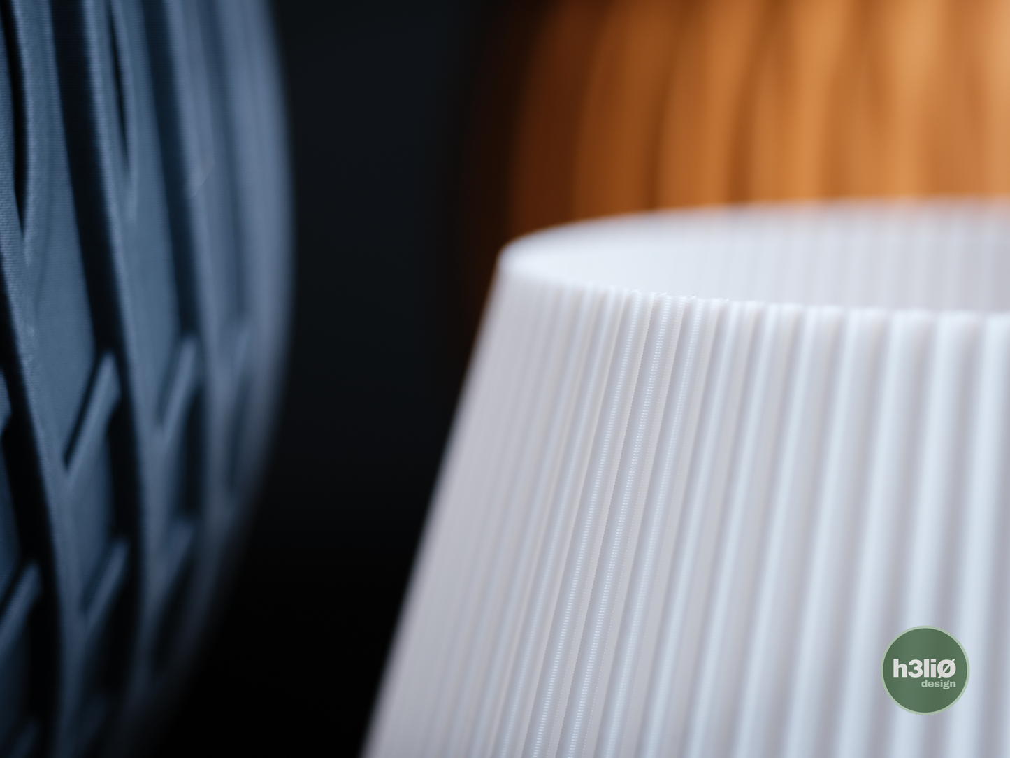 lucent · lamp