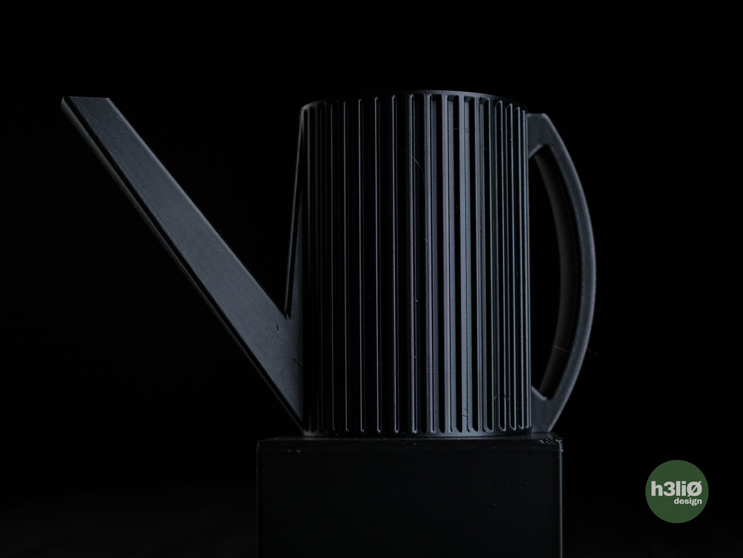 fluxis • watering can