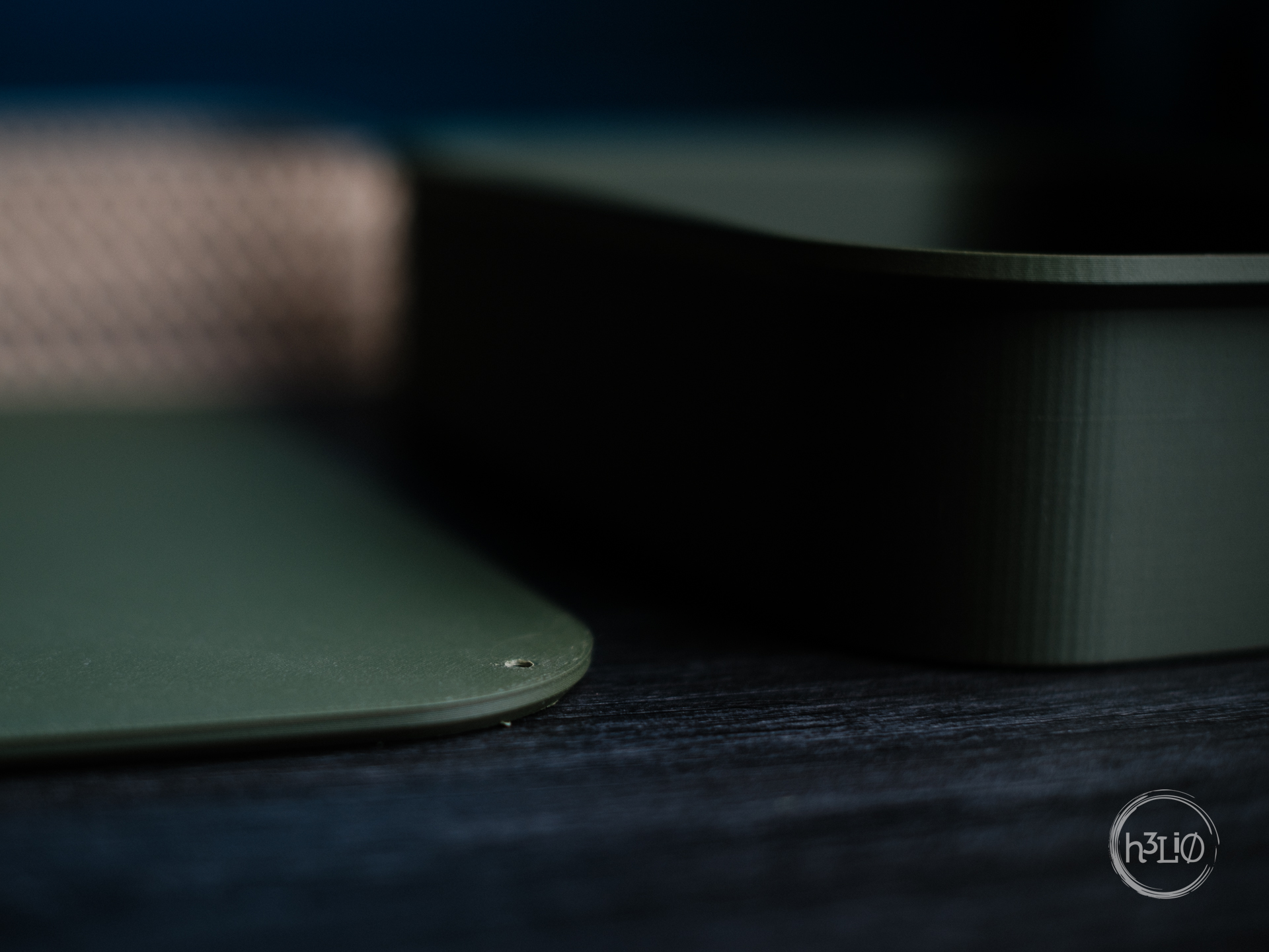 echo · tray
