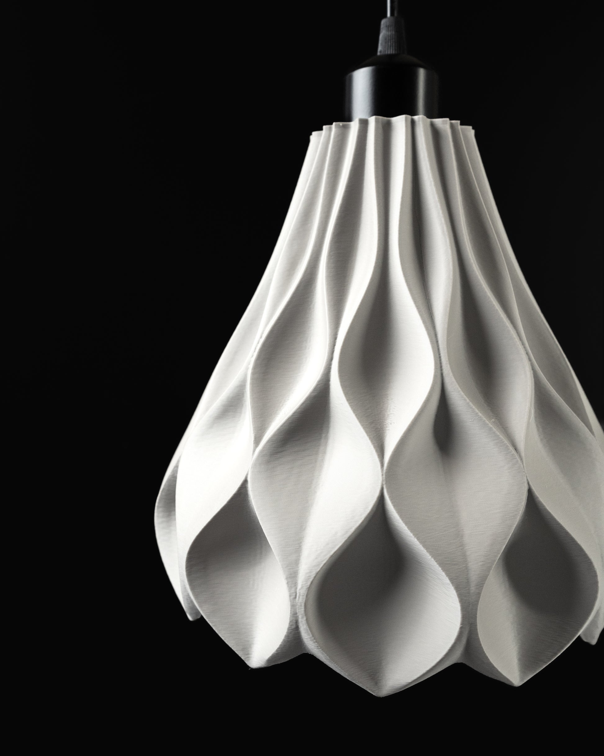 Závesná lampa Abyssal 02