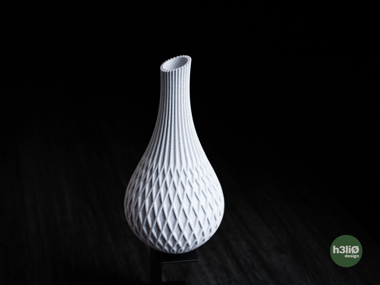 apex • vase