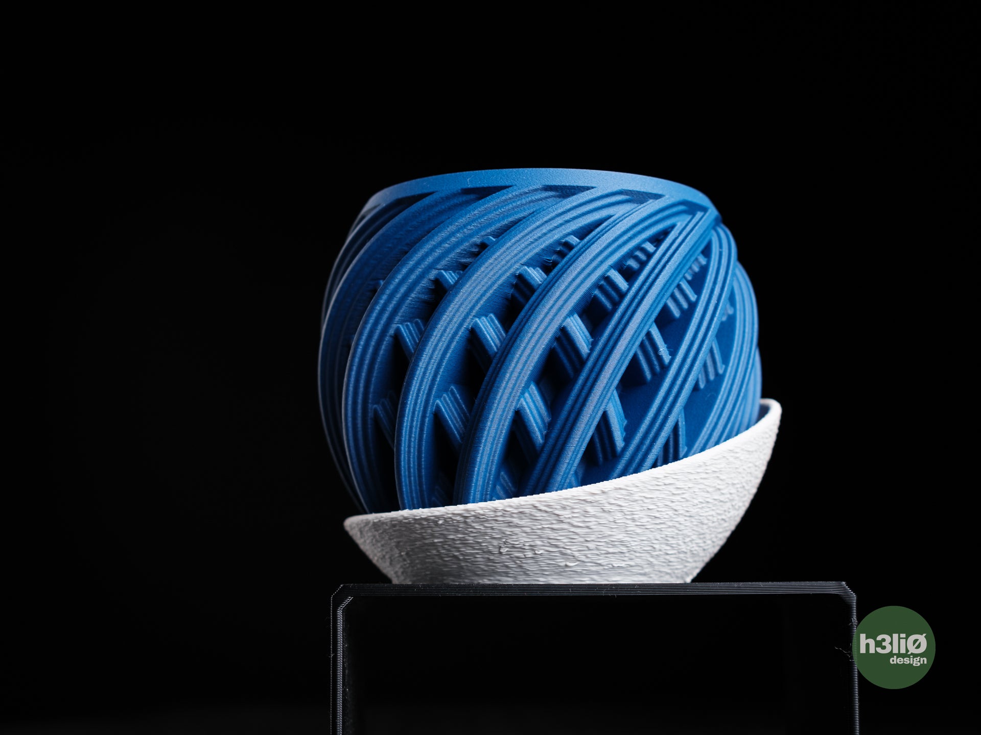 inova • planter