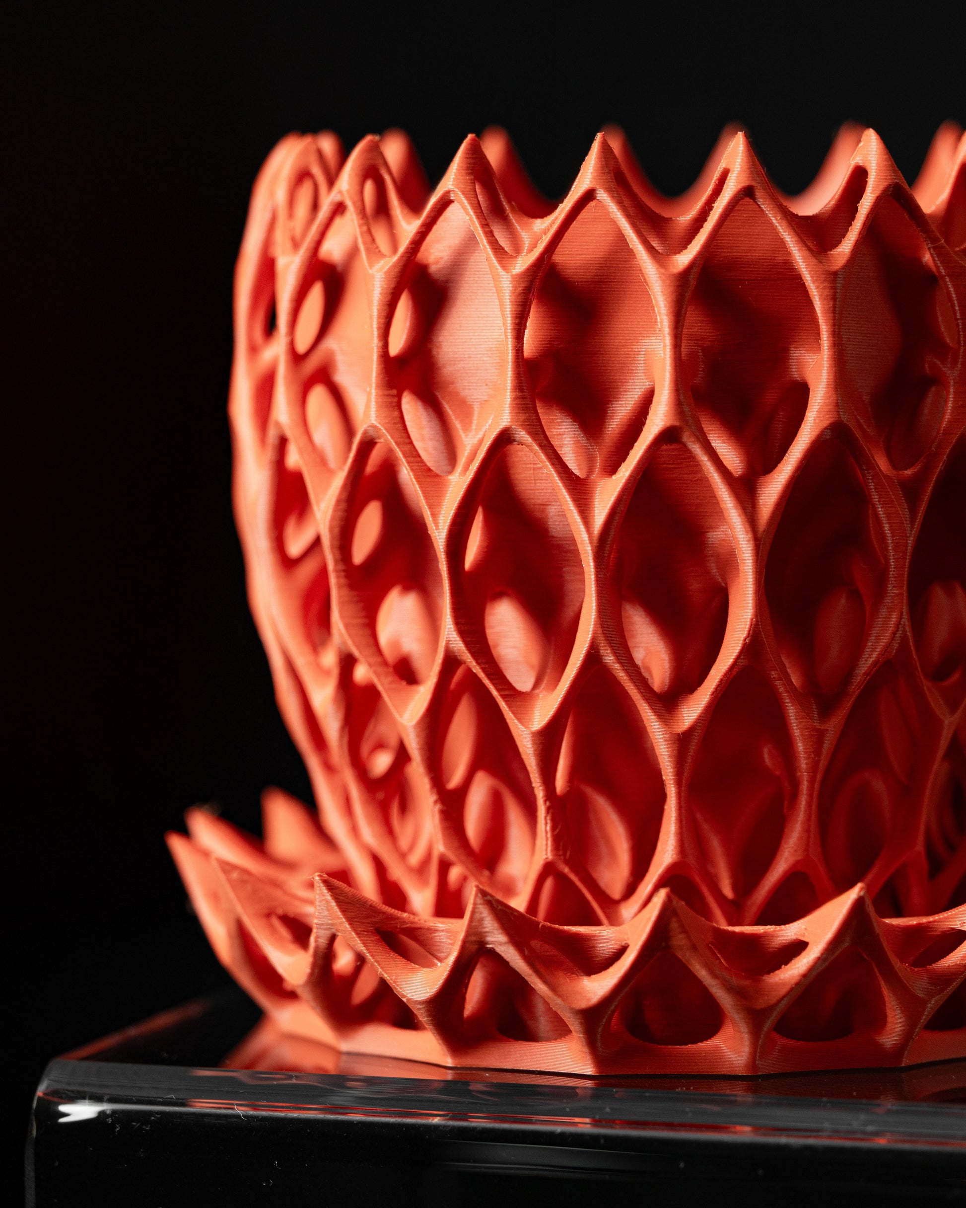 Kvetináč Invader