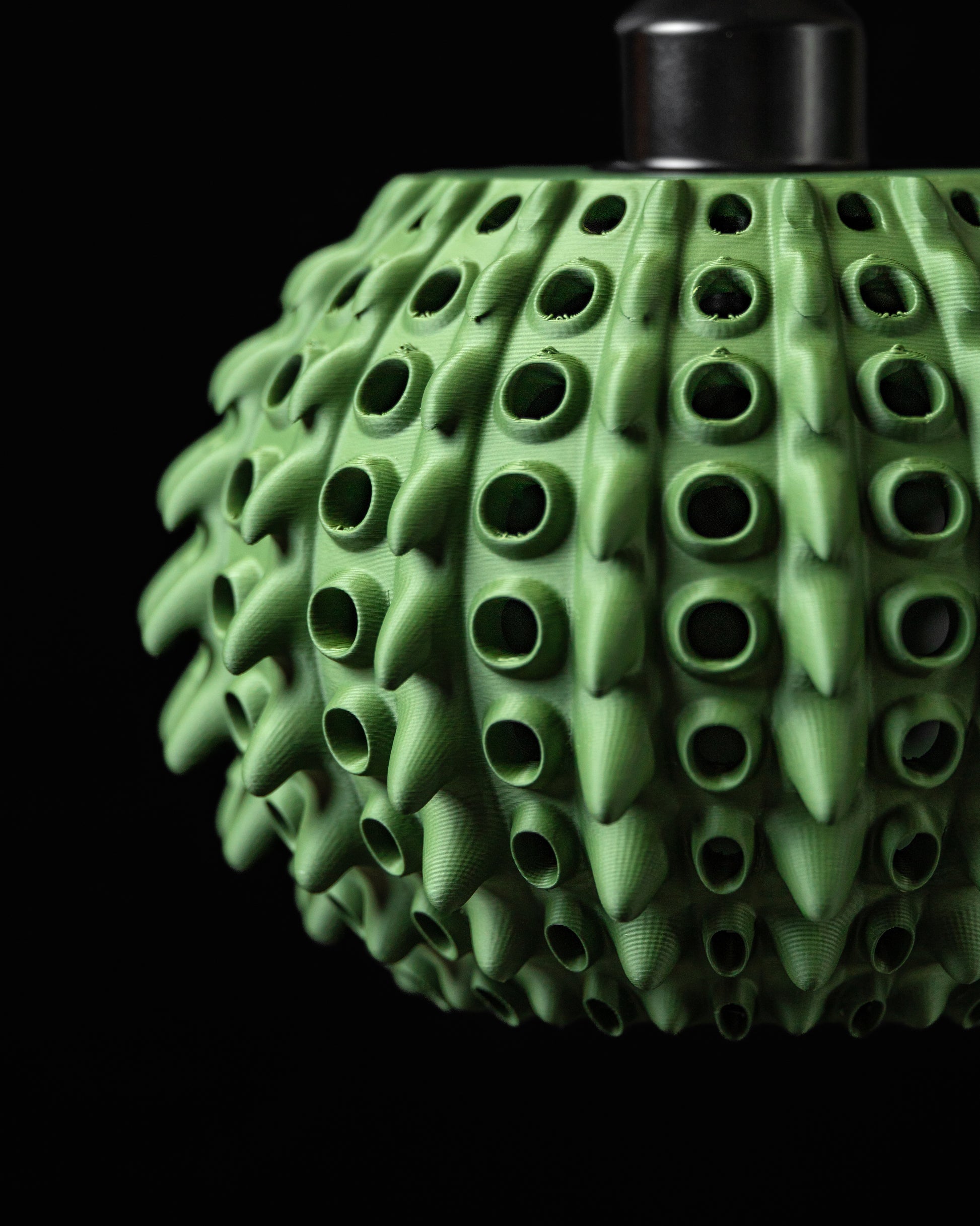 Závesná lampa Barnacle