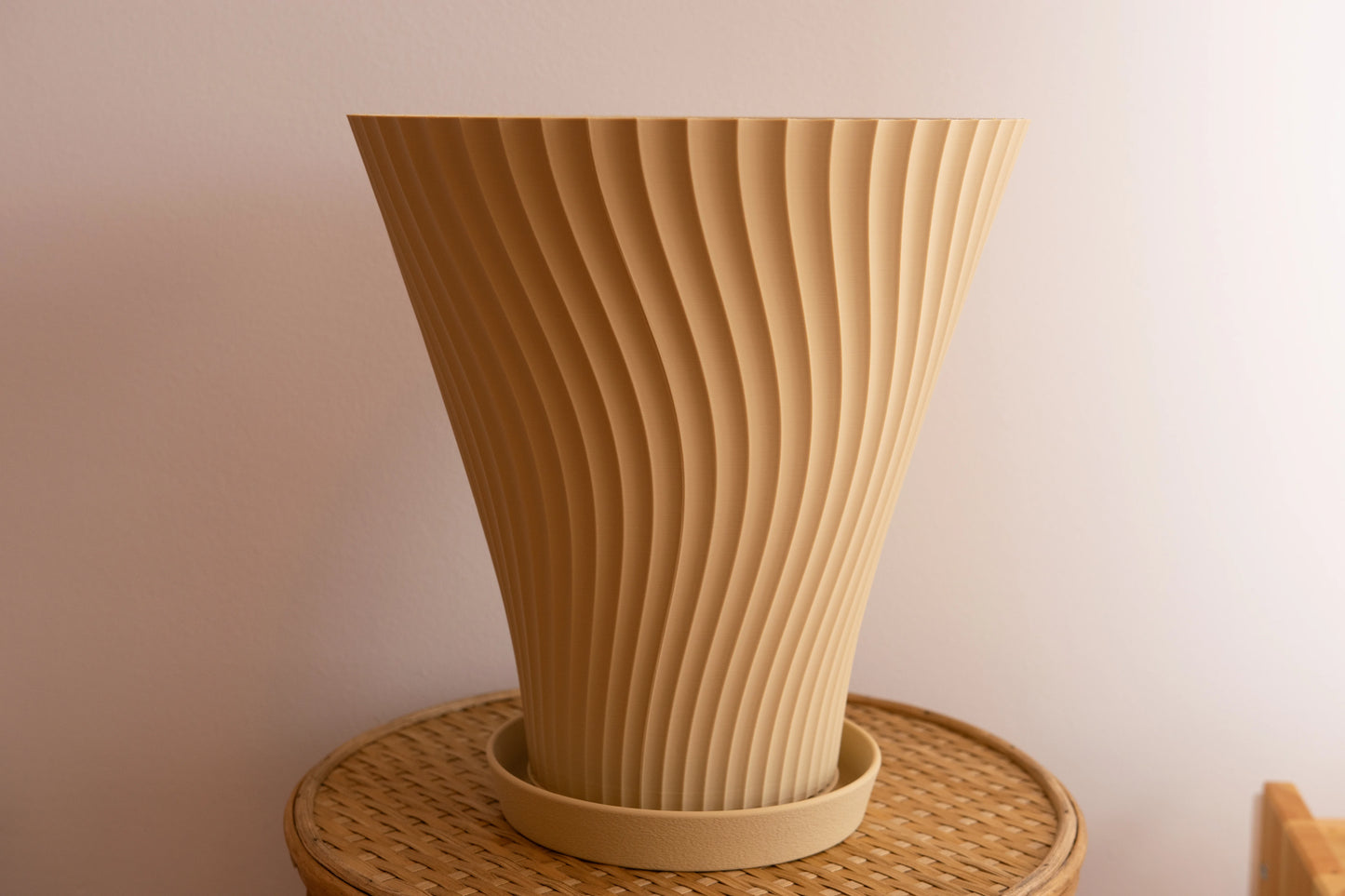Kvetináč Scandi-Style Rippled