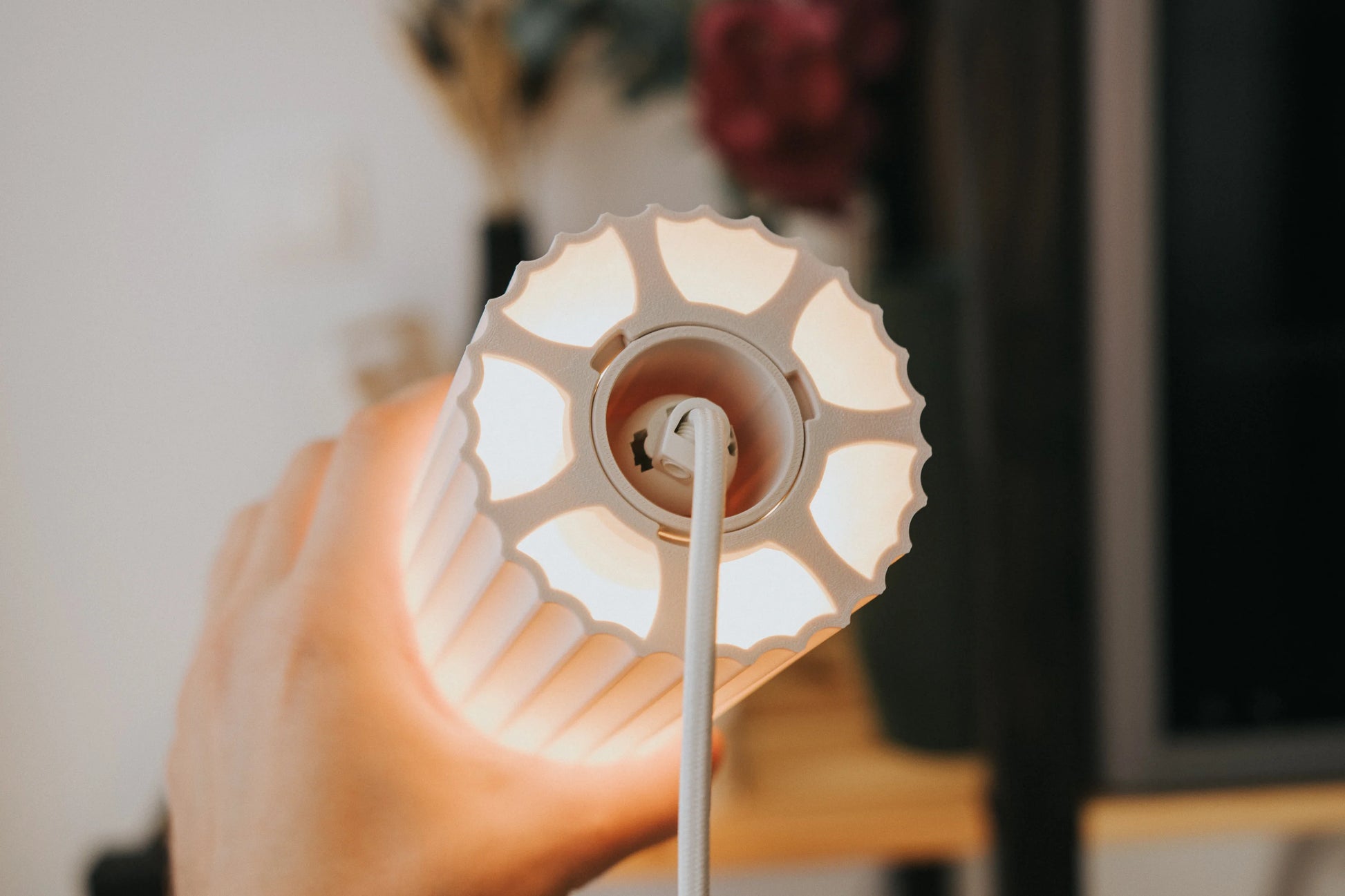 Scandi tienidlo – žliabkované svietidlo pre IKEA STRÅLA