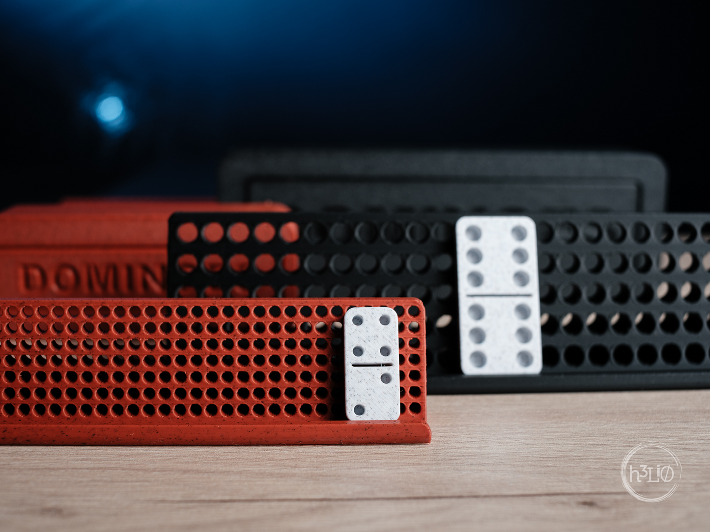 dominoes · standard and mini