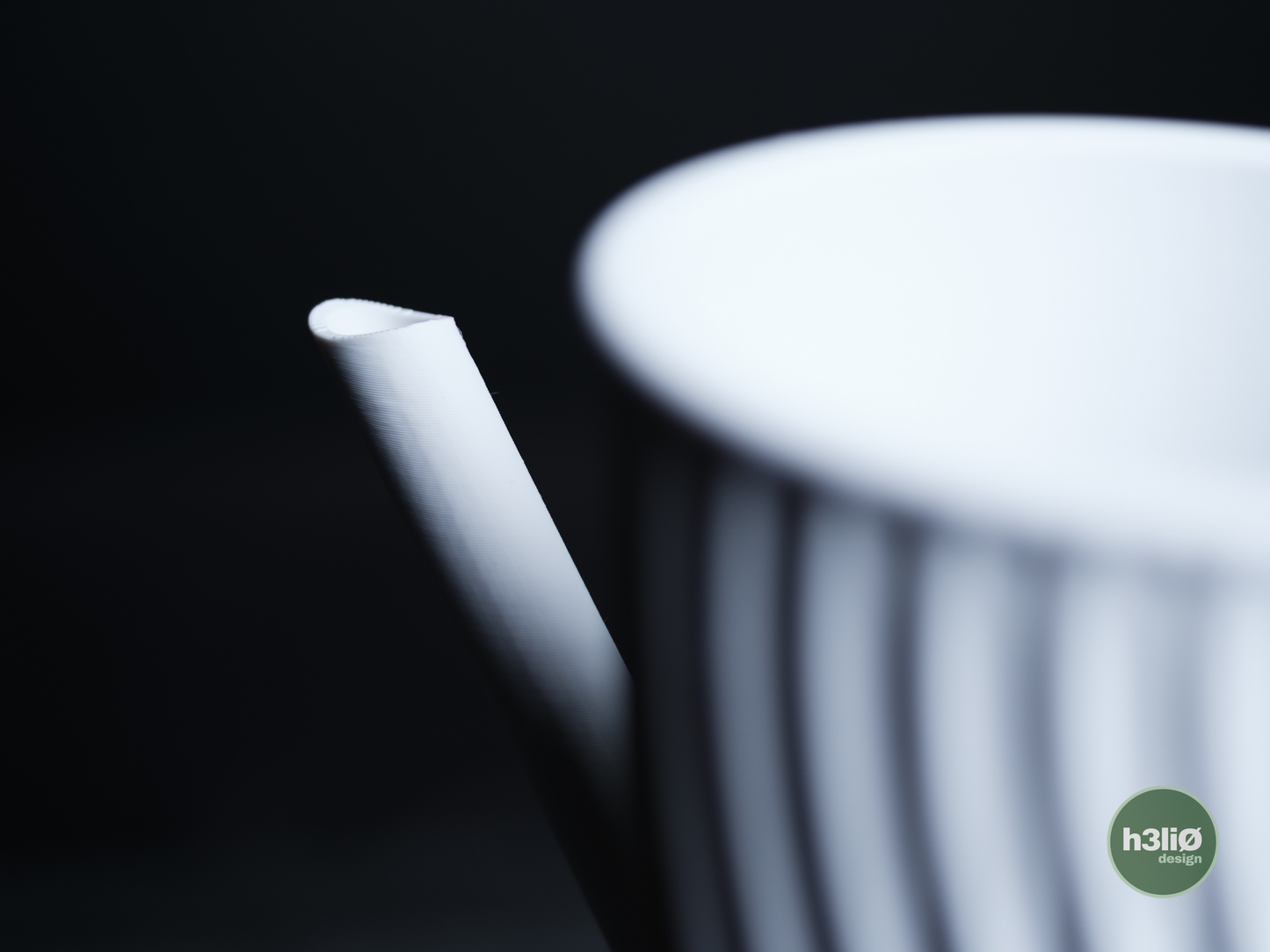 nexus · watering can and cup