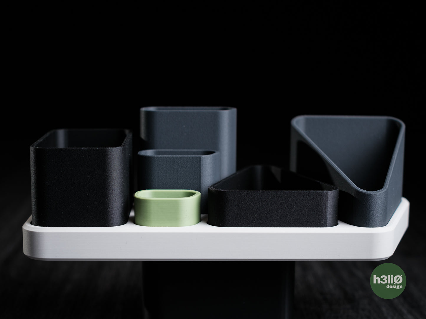 prism • desk organiser