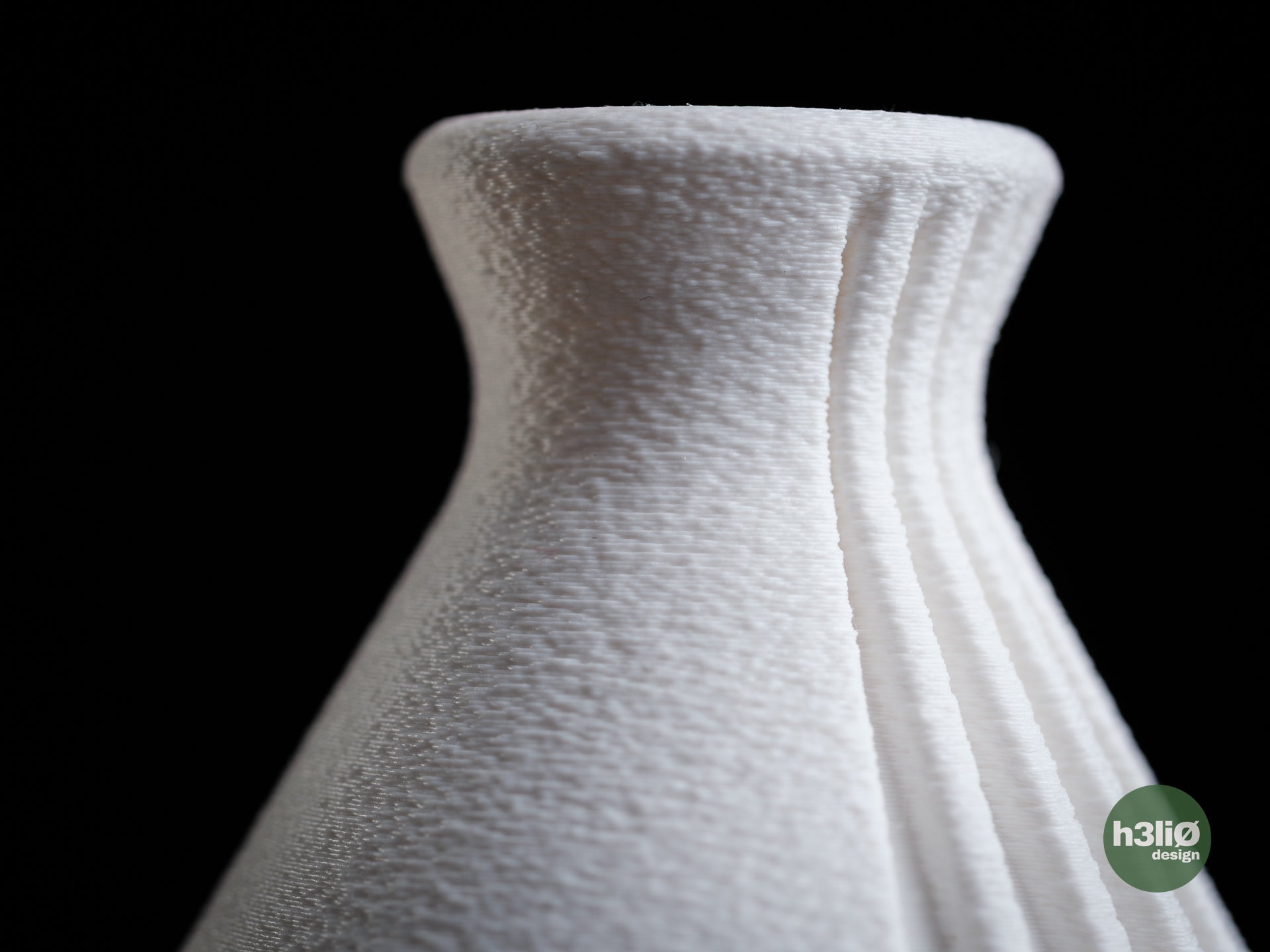 evora • vase