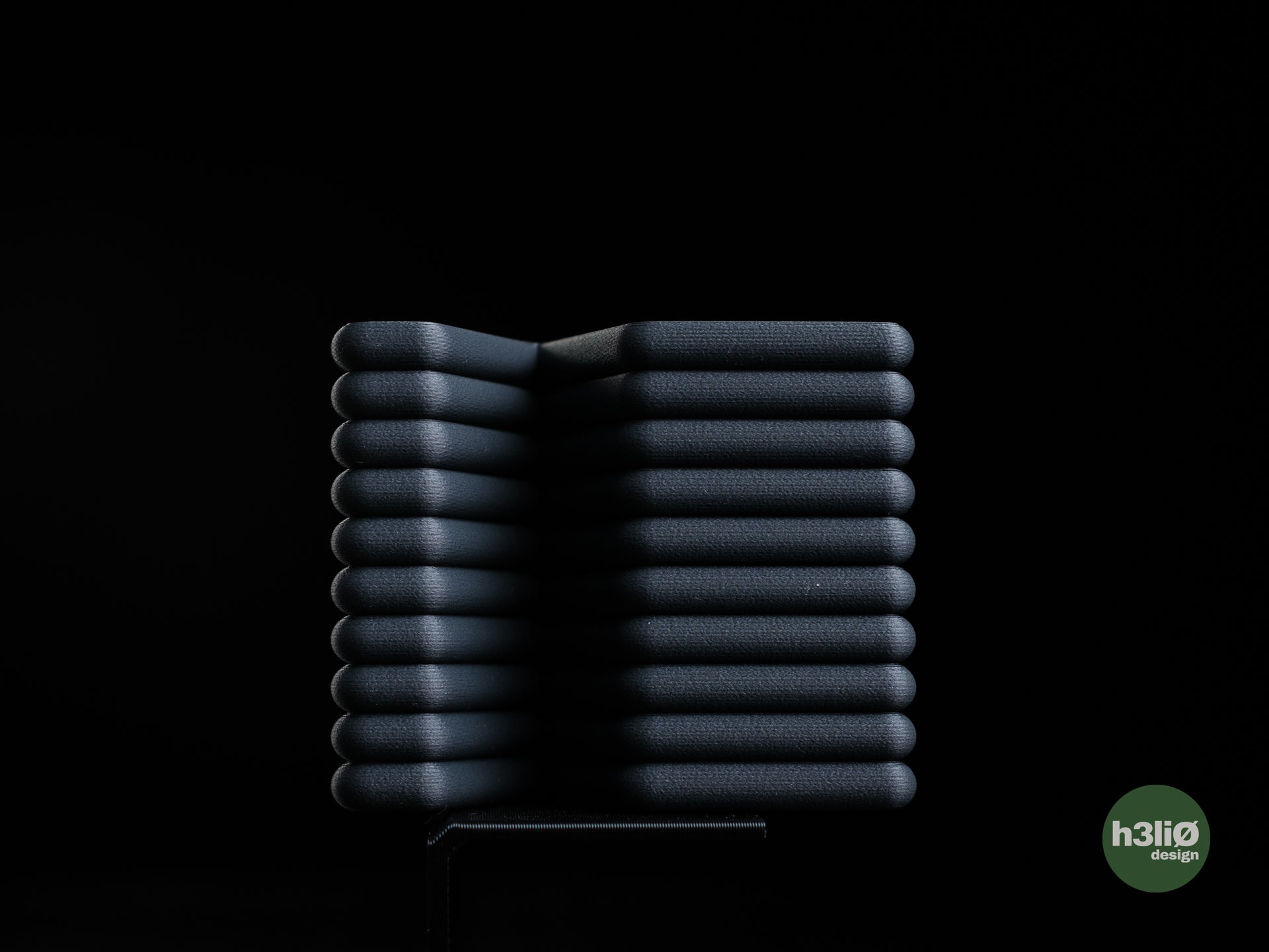 flow • phone stand