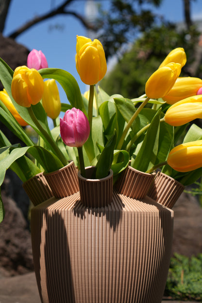 Shinzo Tulip Vase