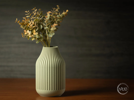strata · vase