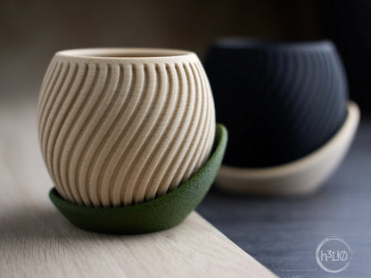 wavy planter · wrap around plate