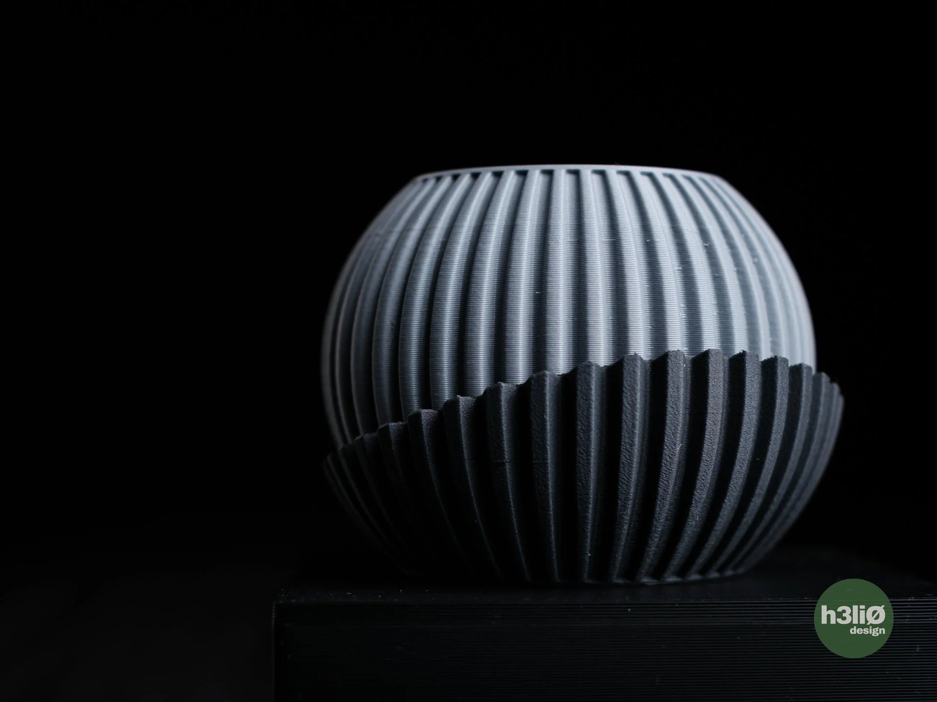 zenith • planter